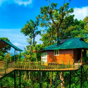 kaivalayam-retreat.hotels-munnar.com/