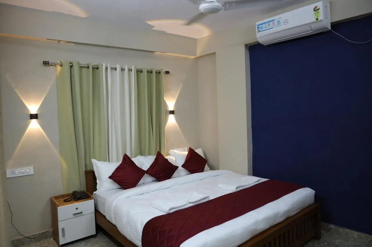 Motel Dreams Paradise Airport Residency Nedumbassery